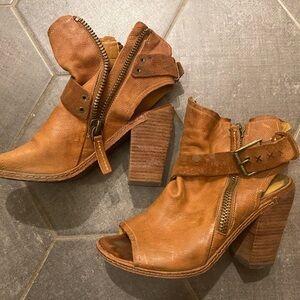 Dolce Vita Brown Peep-Toe Heeled Boots